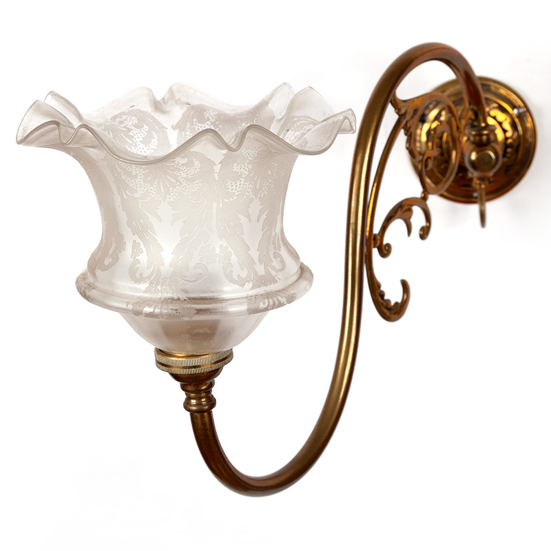 Pair of Decorative Victorian Swivelling Brass Wall Lights with Finely Etched Frosted Fluted Shades